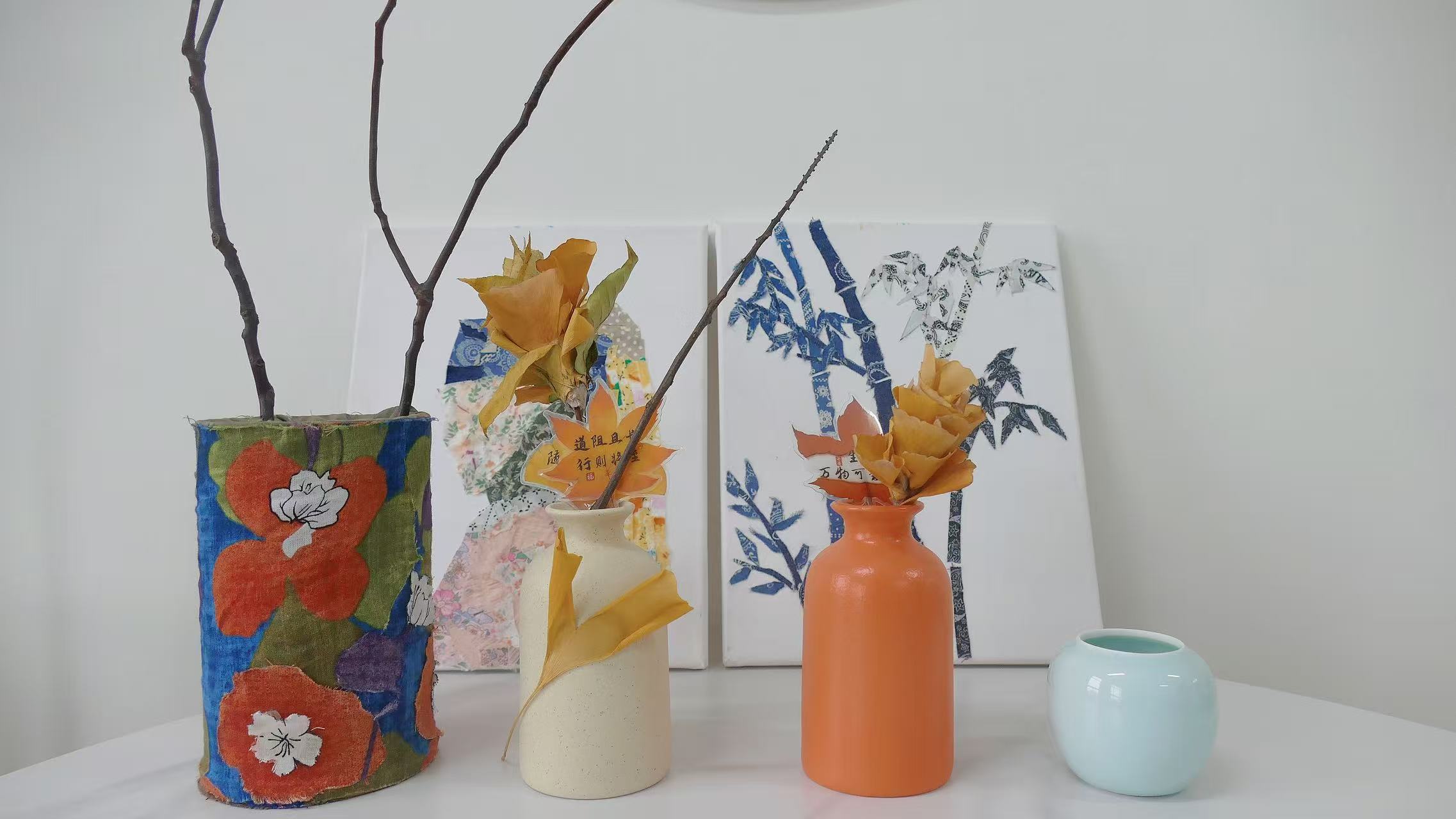 指尖轻拾落叶，叶脉纹路清晰可触。原来每片叶的枯萎从非终章，停下脚步细细梳理，便能将“失去”的怅然，酿成“珍藏”的温柔。