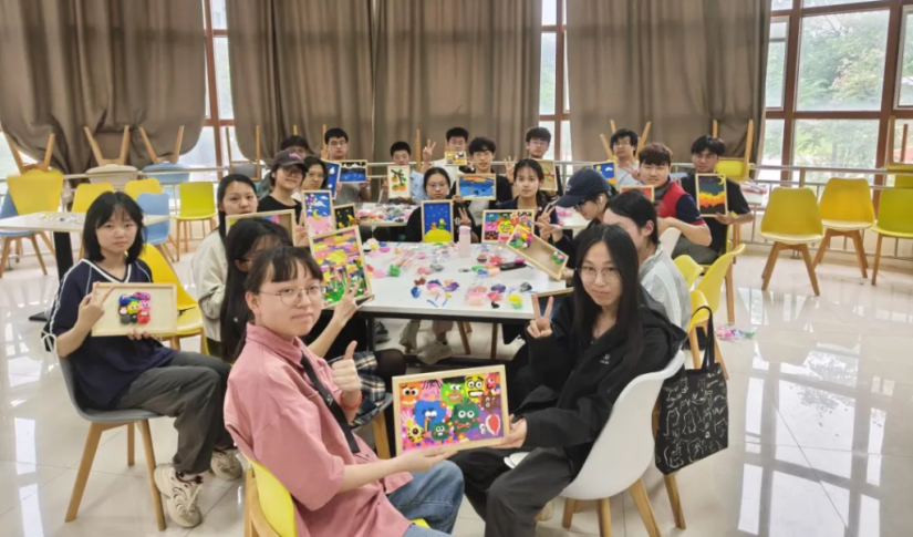 图片40 美育 软件学院2.png