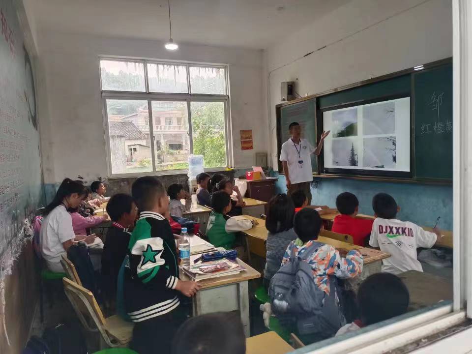 物理学院 ”苏科大物理学院“团队 7月25日2.jpg