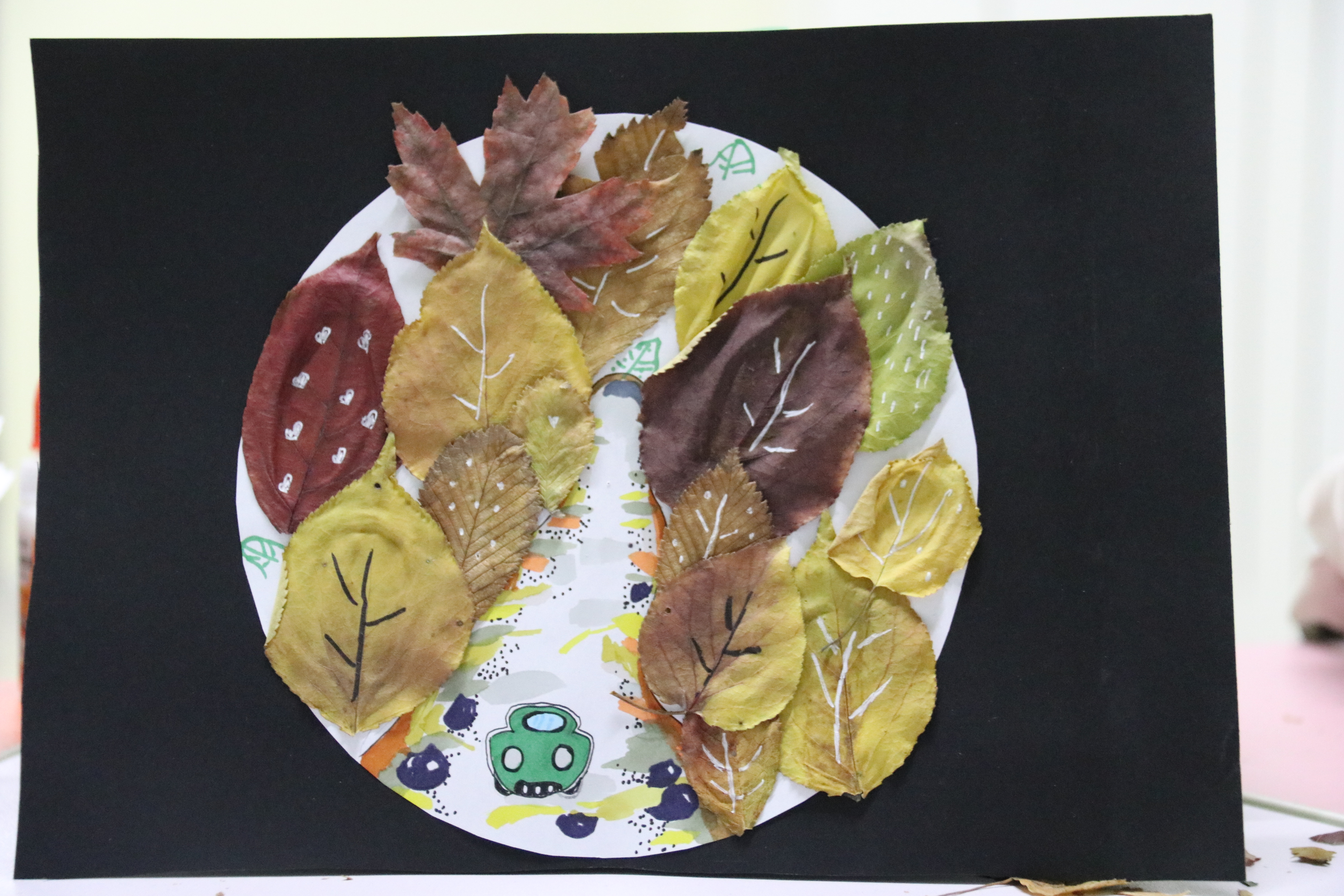 我不假思索地上路，因为出发的感觉太好了，世界突然充满了可能性。