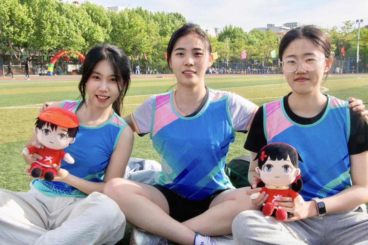 中國石油大學華東：和小中兄妹一起走進中石大校運會