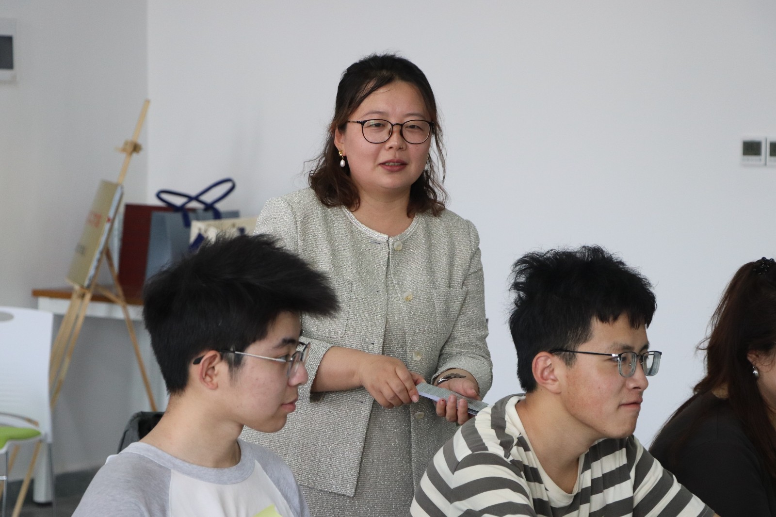 工程学院-“心海”系列讲座之揭秘人际关系1(1).JPG
