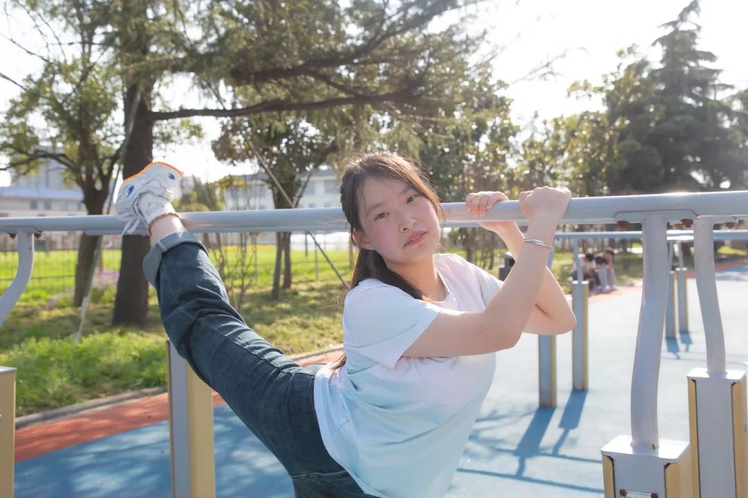 运动1-陆桐溪.jpg
