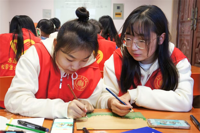 【情暖社区】市民课堂第315期:“丢书包计划”线上辅导