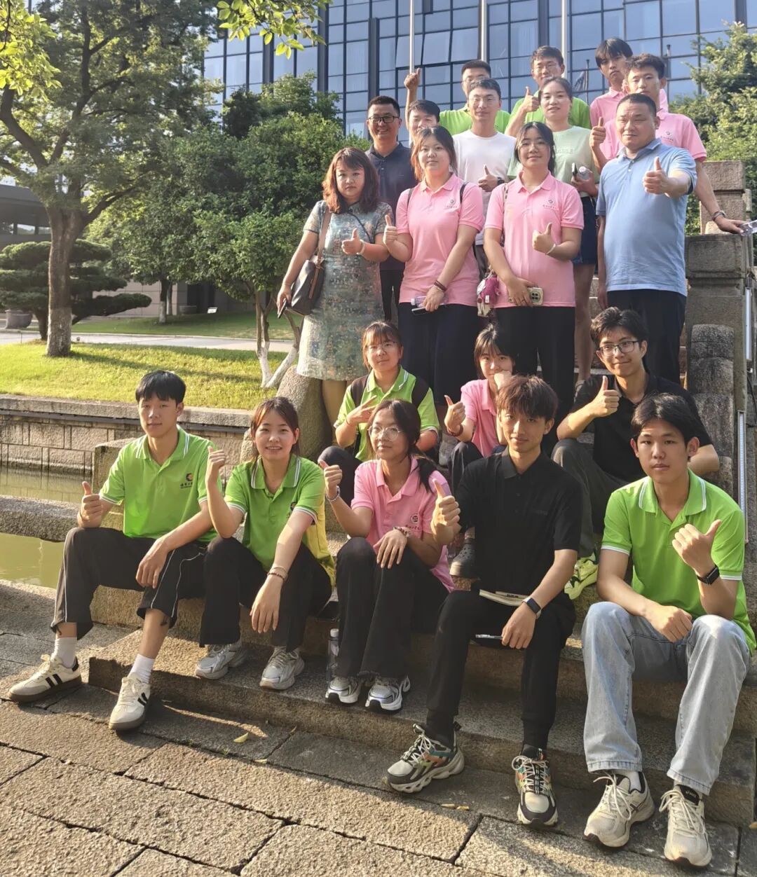 9edb6921594adbe6fea15c5499ac85eb.jpg