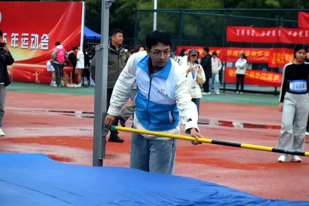 微信图片_20251017182001_17_2.jpg
