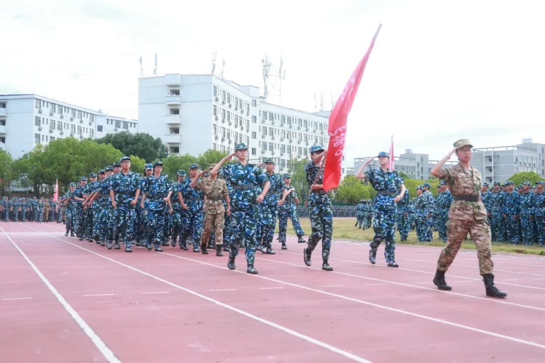 c64edcd726e5170bd1e5a3c08331fb03.jpg