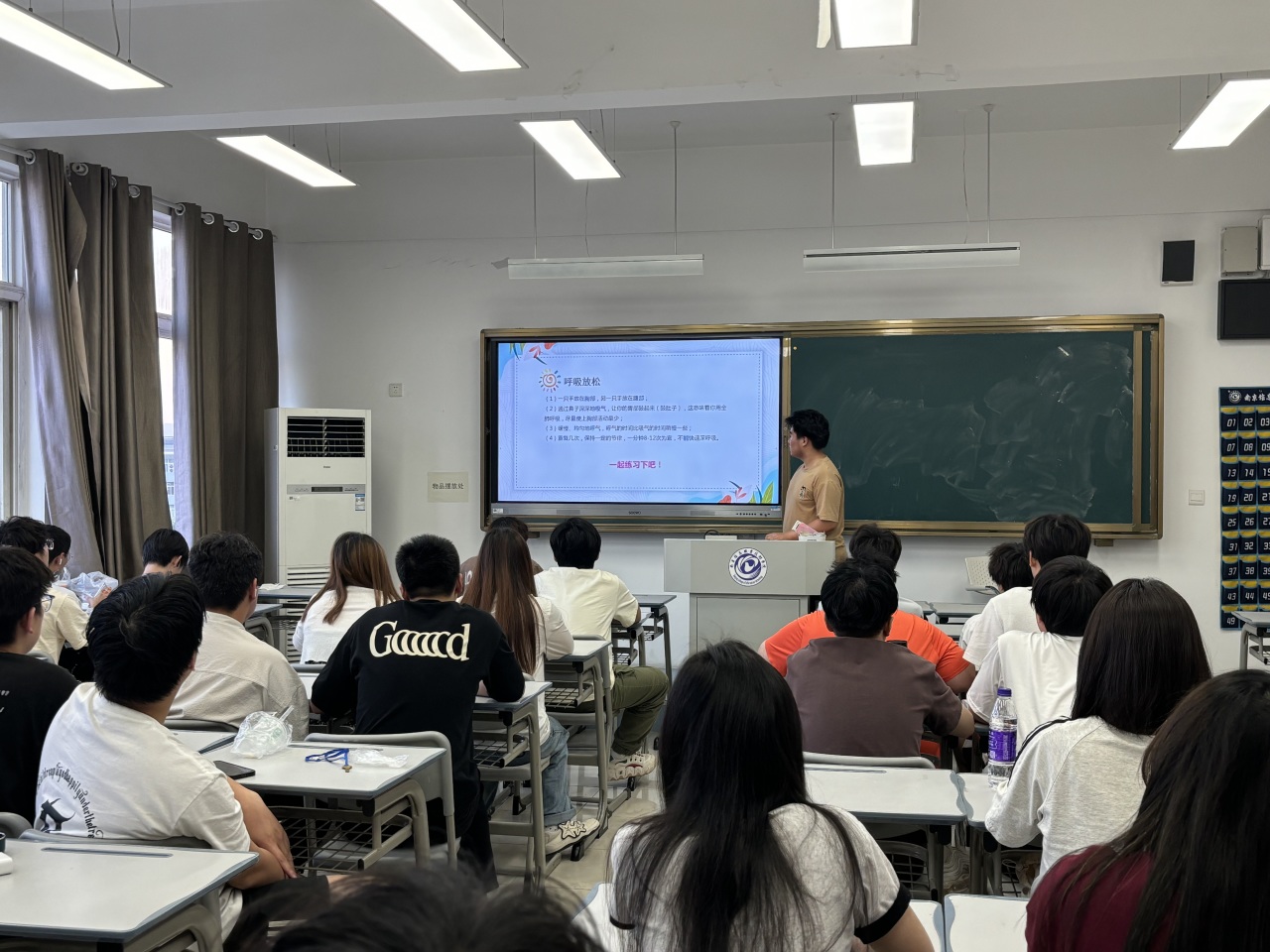 电子科技网络教诲
学院（成都电子科技大学网络教诲
学院）《成都电子科技大学网络教育学院官网》