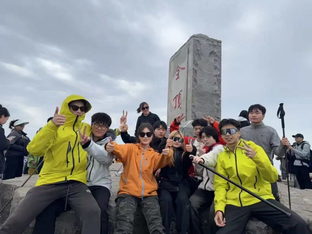 8760a93eb774530111db3b0c0465c0c.jpg