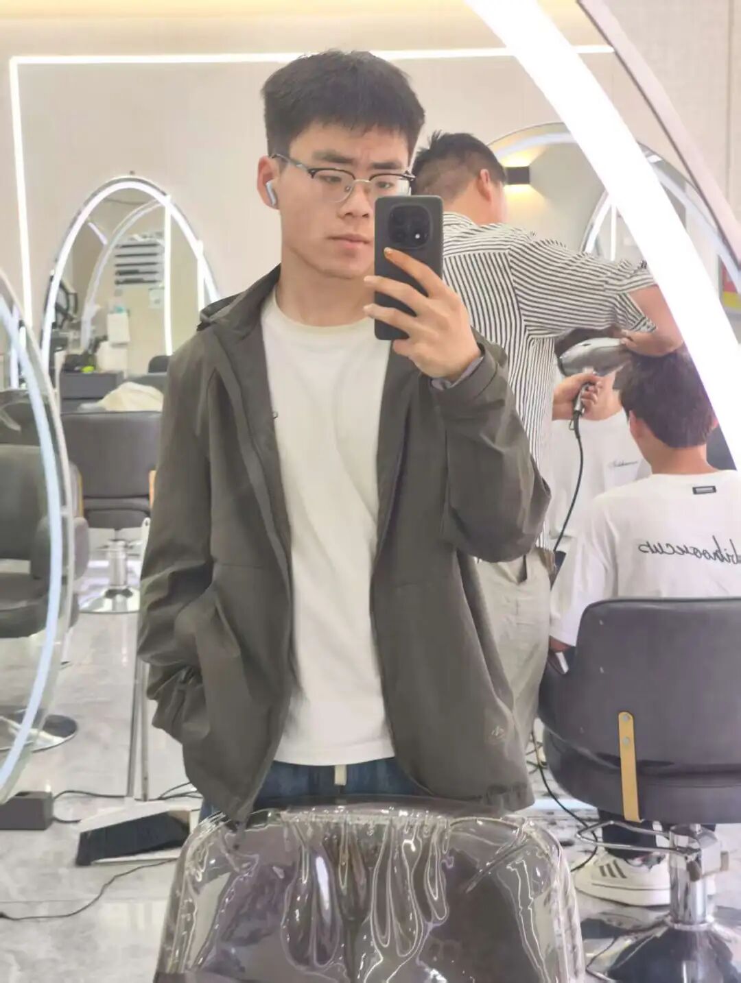 工商-徐锦振图1.jpg