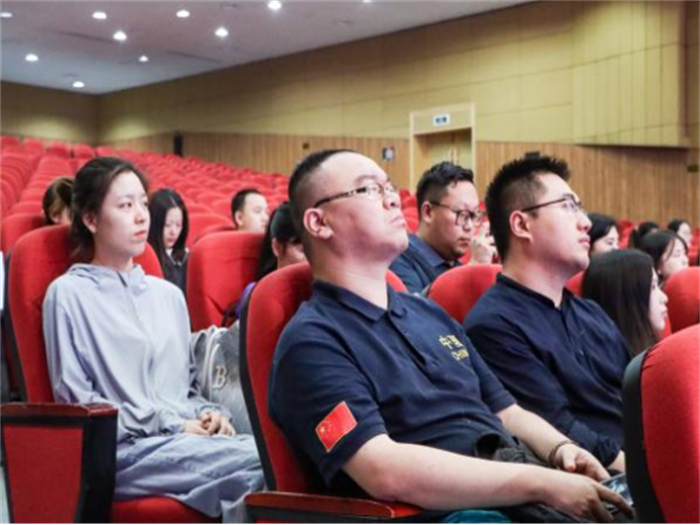【学校新闻】学生处 同心同行向未来重庆城市科技学院举办2022年学生工作高质量发展研修班(2022256 【学校新闻】学生处 同心同行向未来重庆城市科技学院举办2022年学生工作高质量发展研修班(2022256