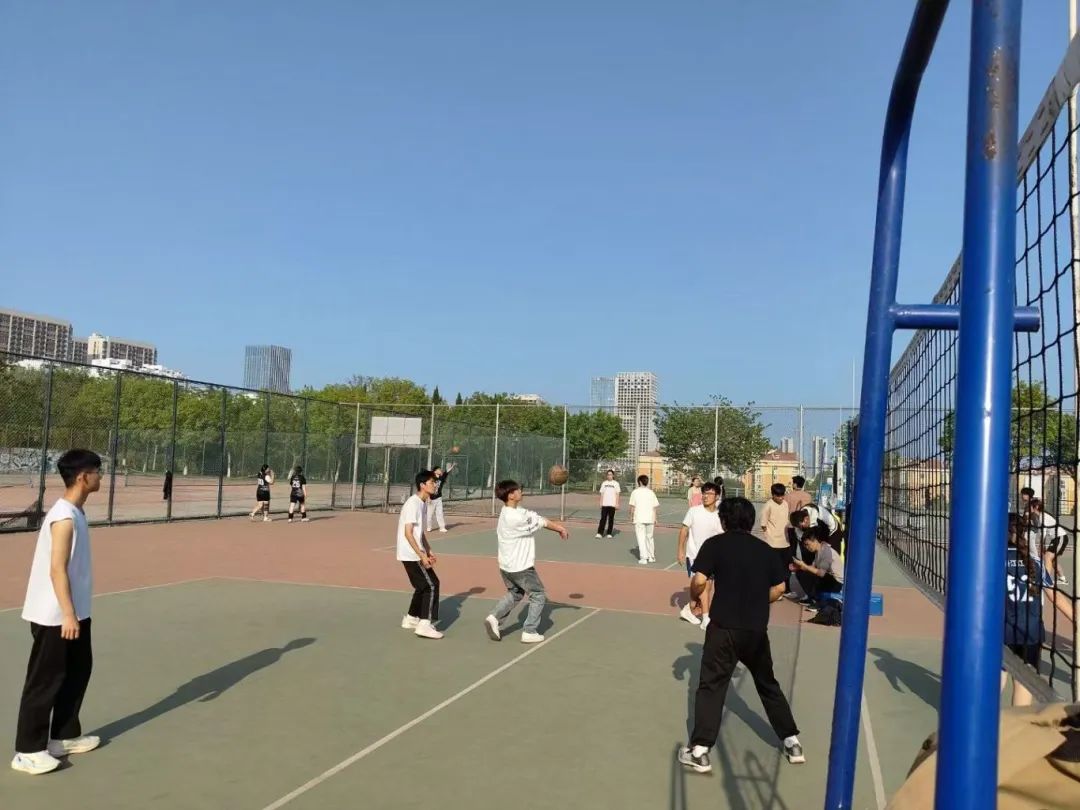 8ff4d18a959ffd8fa390ec7fc9186ed.jpg