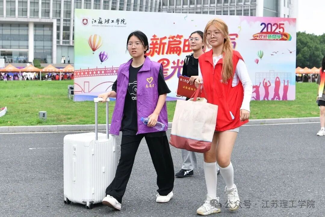 志愿者1.jpg