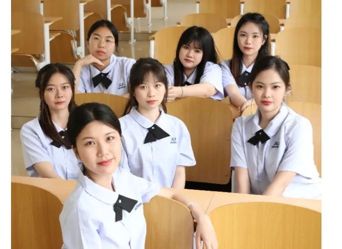 百色学院毕业季就在这个夏天道别吧