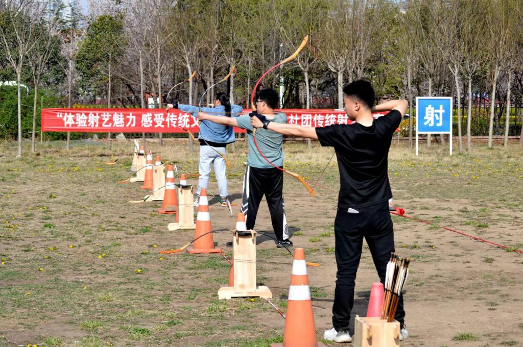 体验射艺魅力感受传统文化曲师大举行射艺比赛