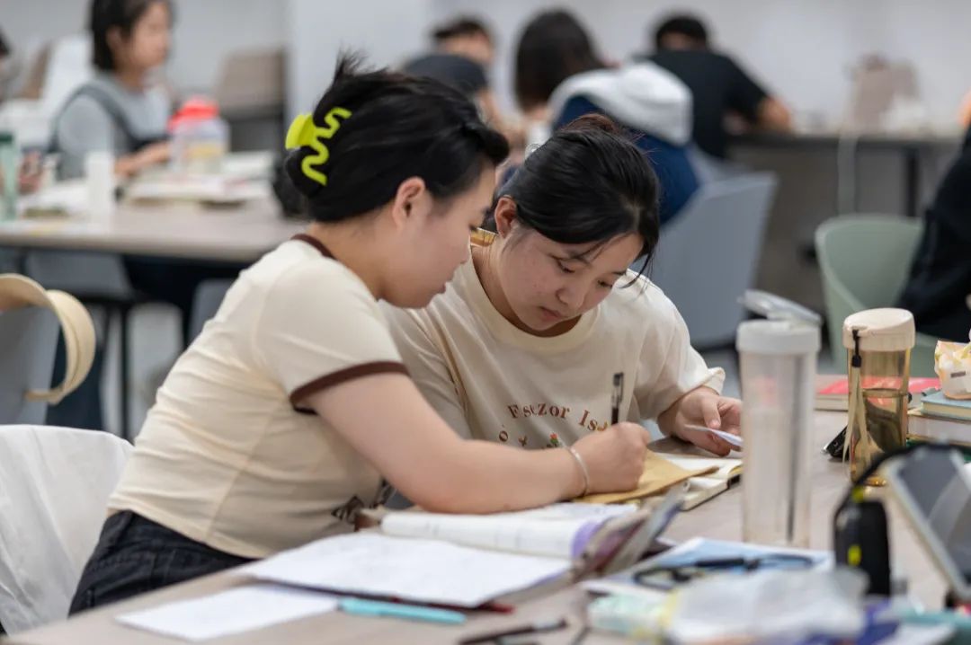 " - 郑州科技学院 - 中国大学生在线