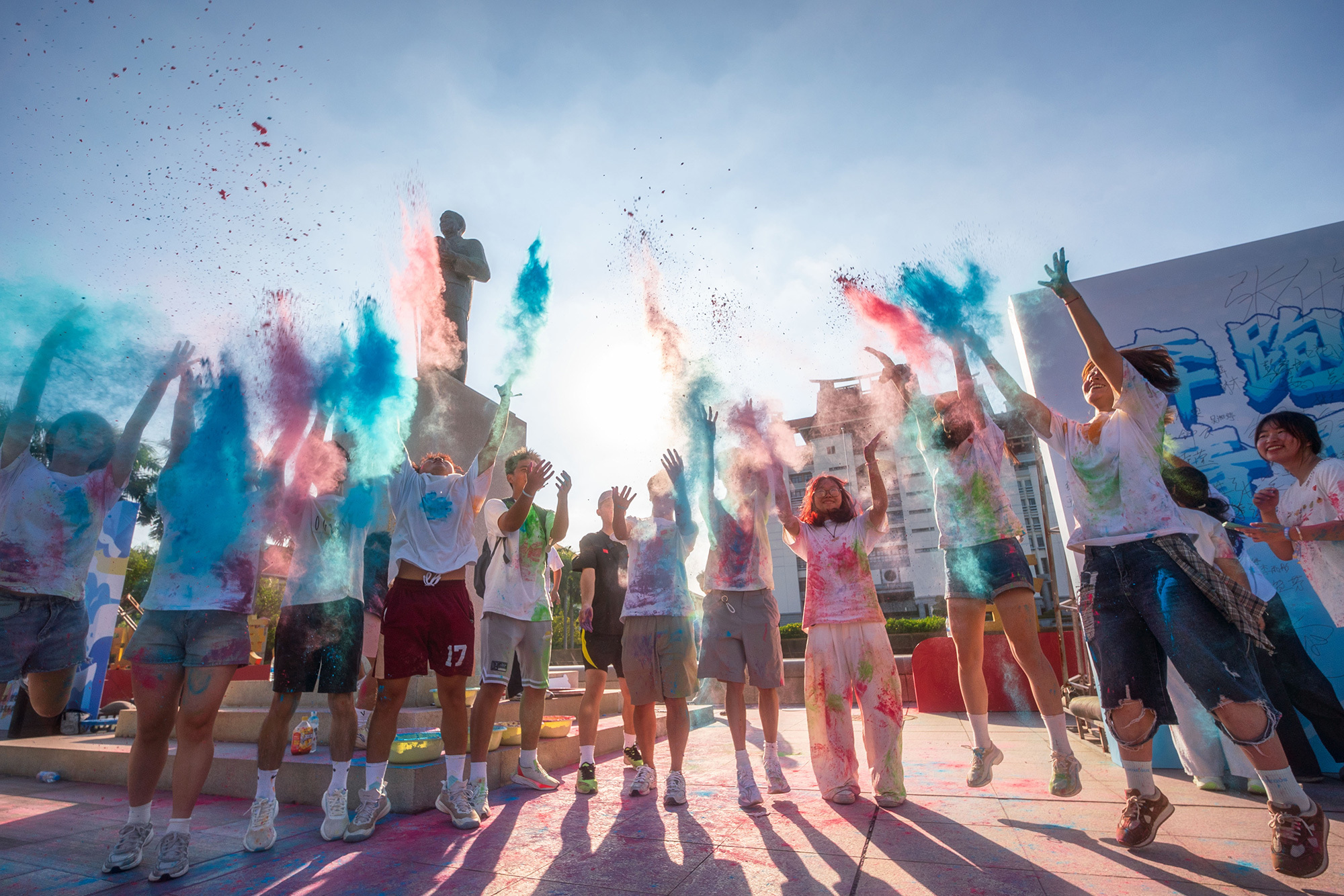 校园跑(摄影:周世冰).jpg 校园跑(摄影:周世冰).jpg