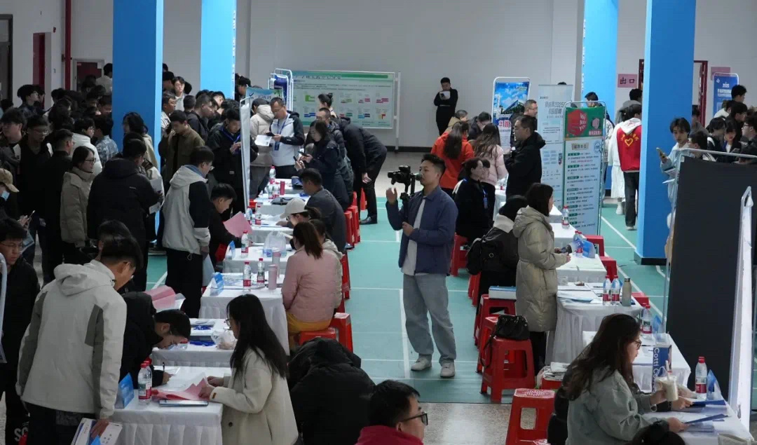 微信图片_20250401192415.jpg 微信图片_20250401192415.jpg