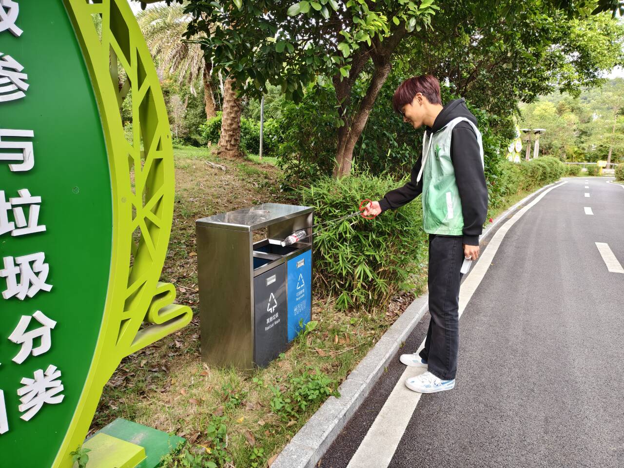 Cache_-72e09277fbdac4bf.jpg Cache_-72e09277fbdac4bf.jpg