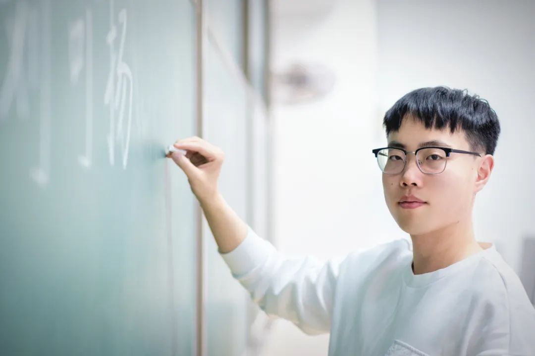 图片1.jpg 图片1.jpg