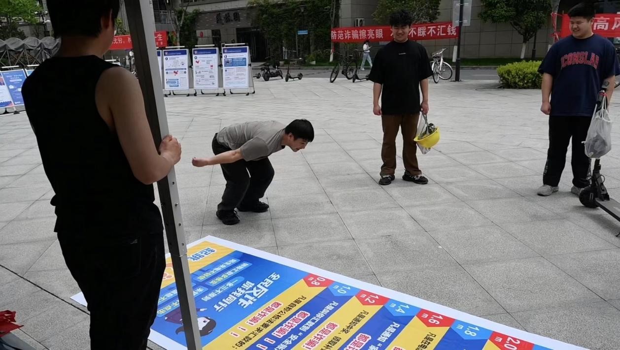 图片1.jpg 图片1.jpg