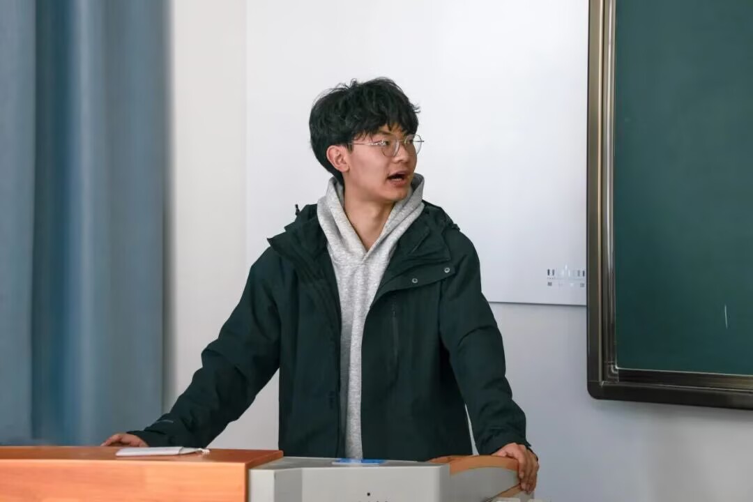 79B765C9539F24040262D64CE87AFB07.png 79B765C9539F24040262D64CE87AFB07.png