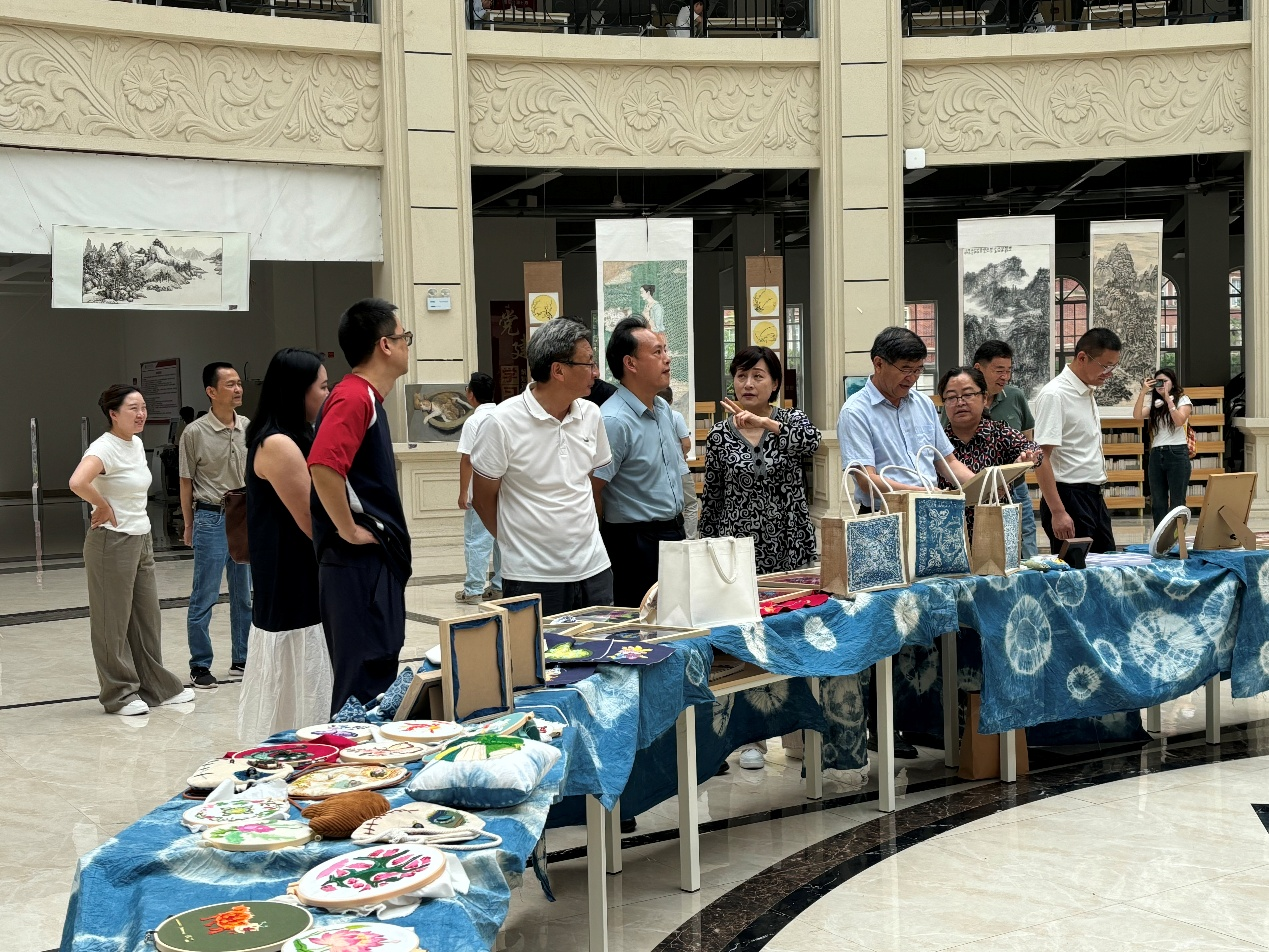 图片1.png 图片1.png