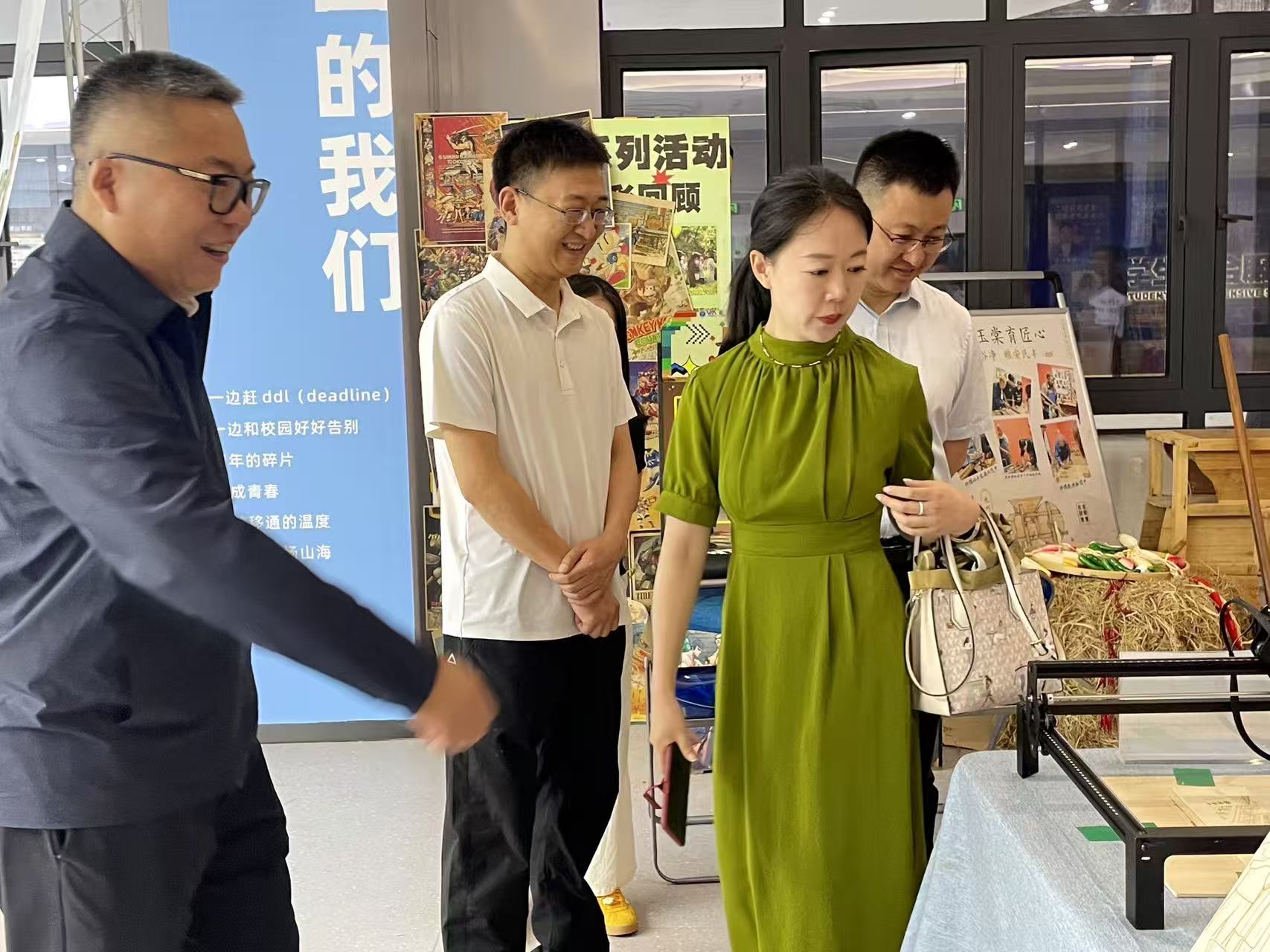 图16.jpg 图16.jpg