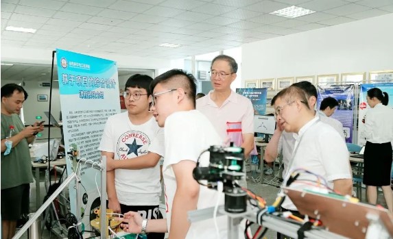 屏幕截图 2022-10-18 220143.jpg 屏幕截图 2022-10-18 220143.jpg