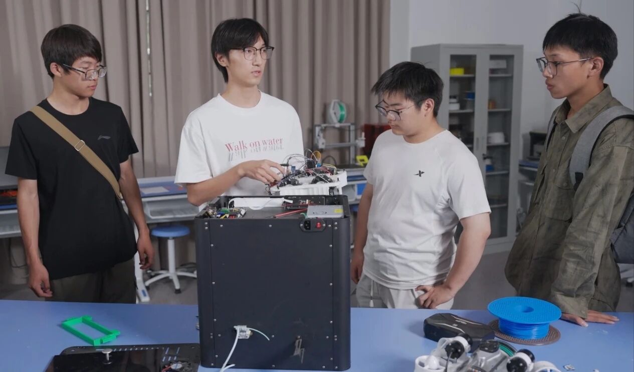 微信图片_2025-11-20_225801_453.jpg 微信图片_2025-11-20_225801_453.jpg