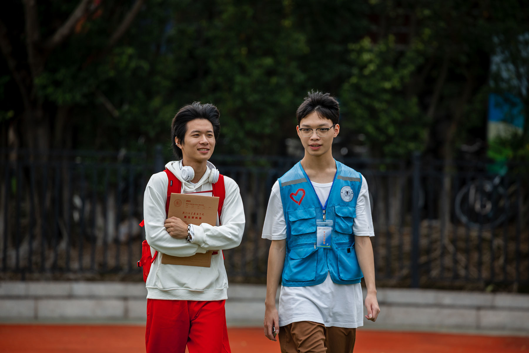 意气风发梦想"嘉",欢迎追梦少年郎.(摄影:朱鲜艳)