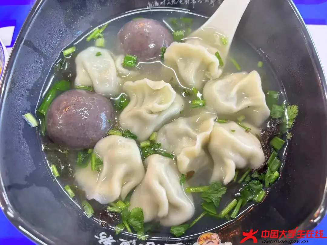 食光漫溢食堂香 辽宁科技大学大通社摄.png 食光漫溢食堂香 辽宁科技大学大通社摄.png