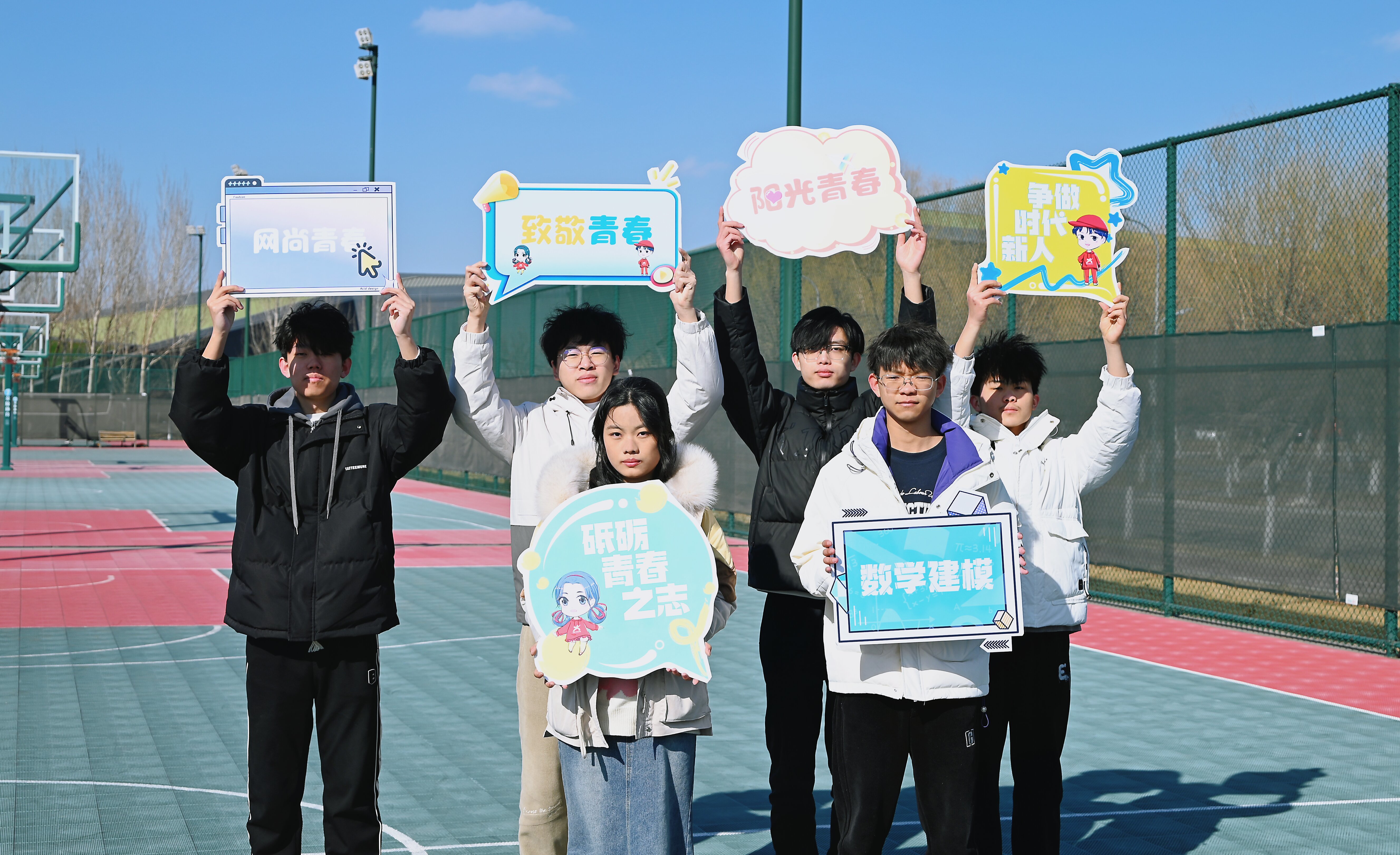 青春没有售价，新学期汗水撒在东大