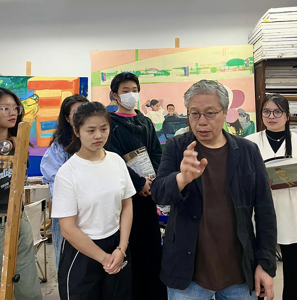 王国建教授授课现场 图片来源王国建教授.png 王国建教授授课现场 图片来源王国建教授.png