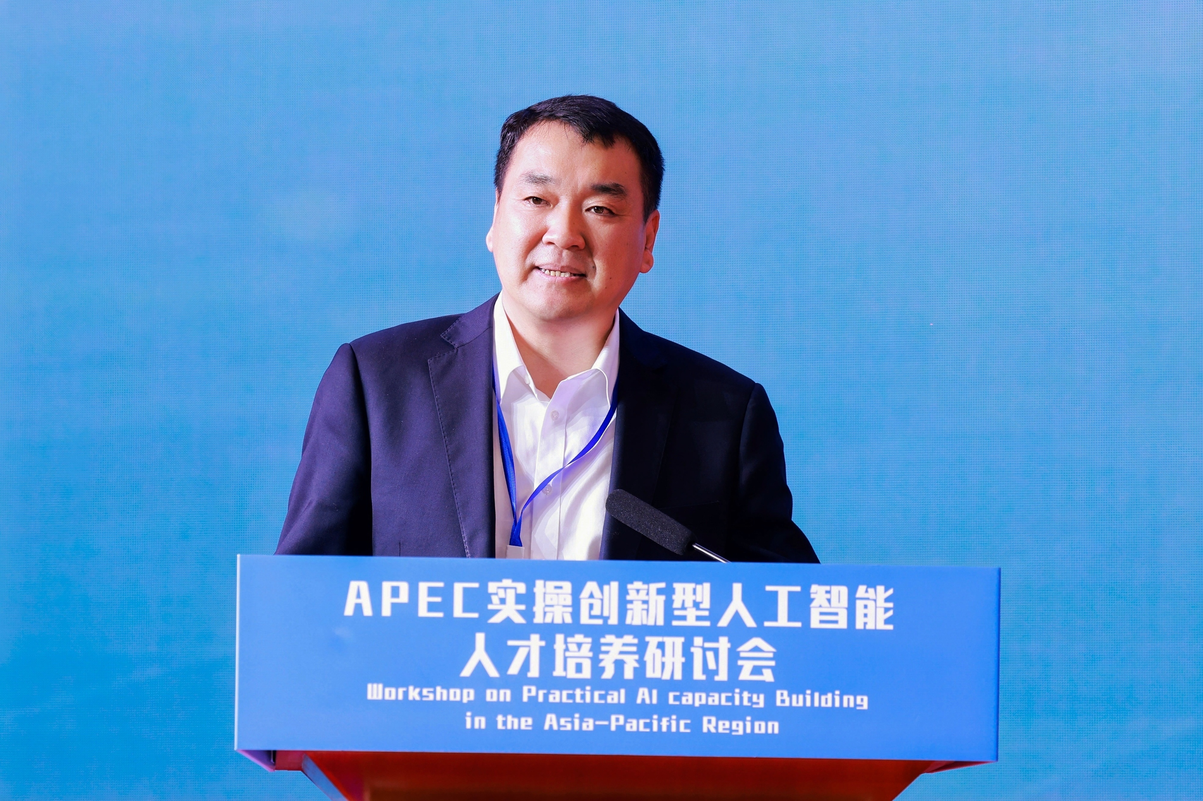 沈阳化工大学党委书记周志强.jpg 沈阳化工大学党委书记周志强.jpg
