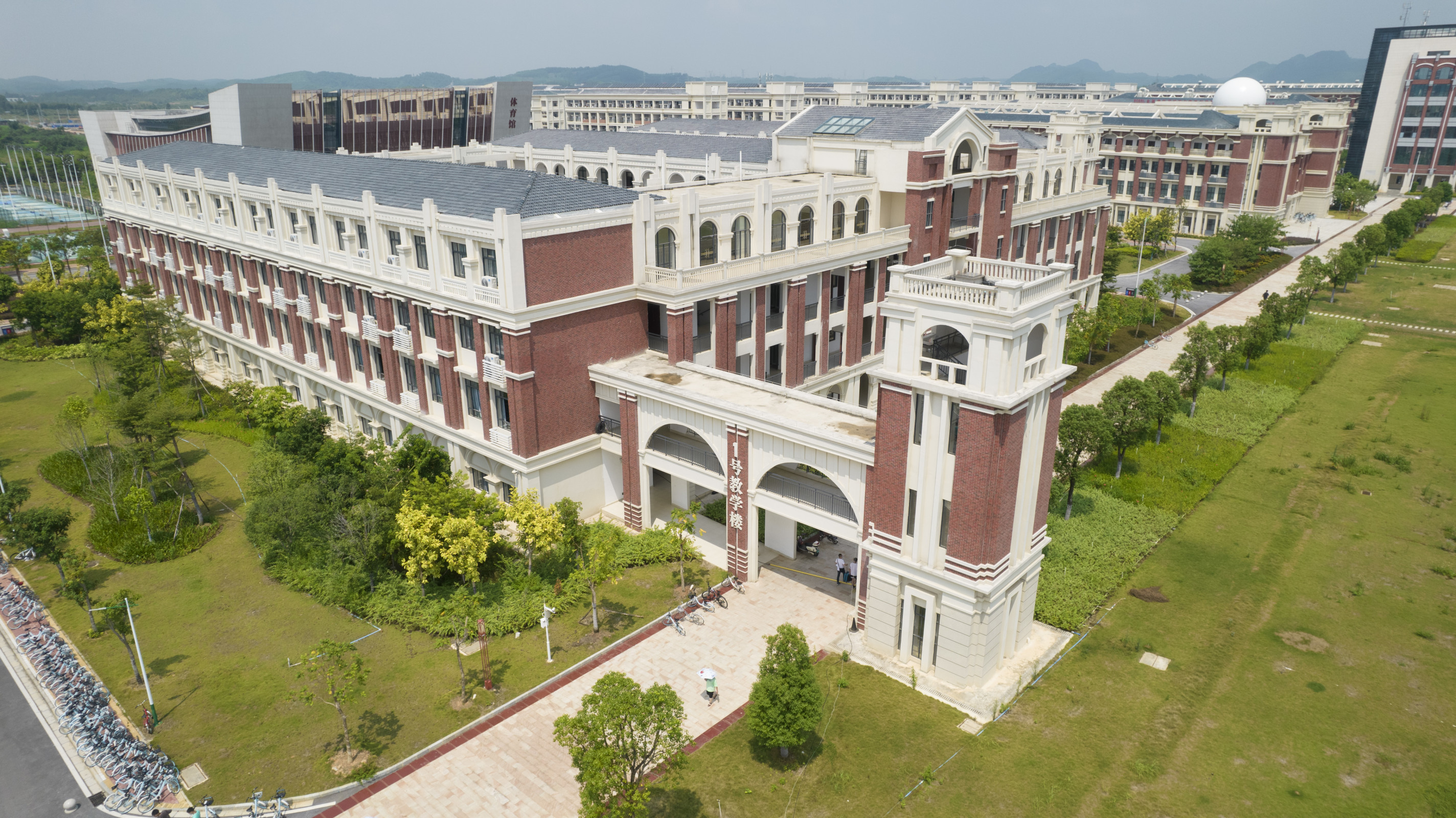 南宁师范大学武鸣校区1号教学楼