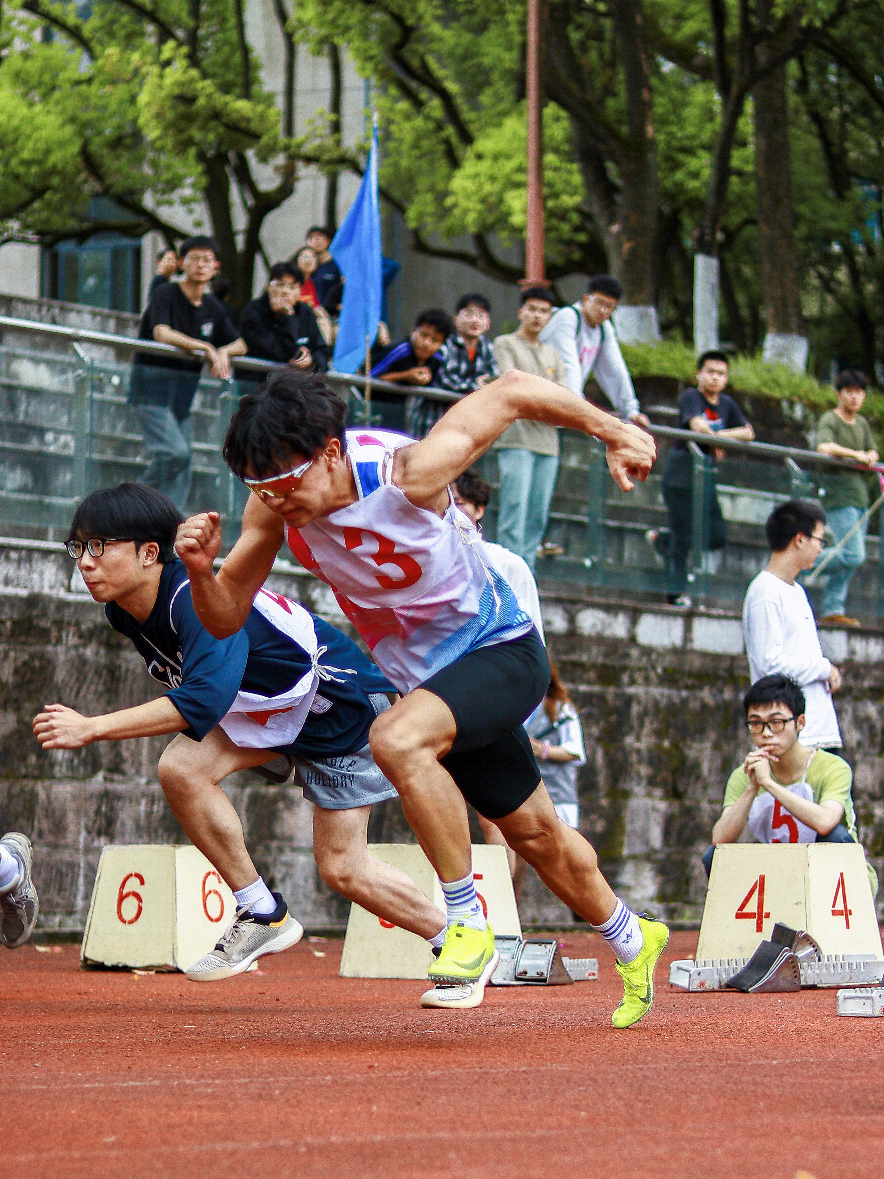 男子100米