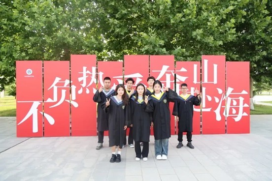 图片4.jpg 图片4.jpg