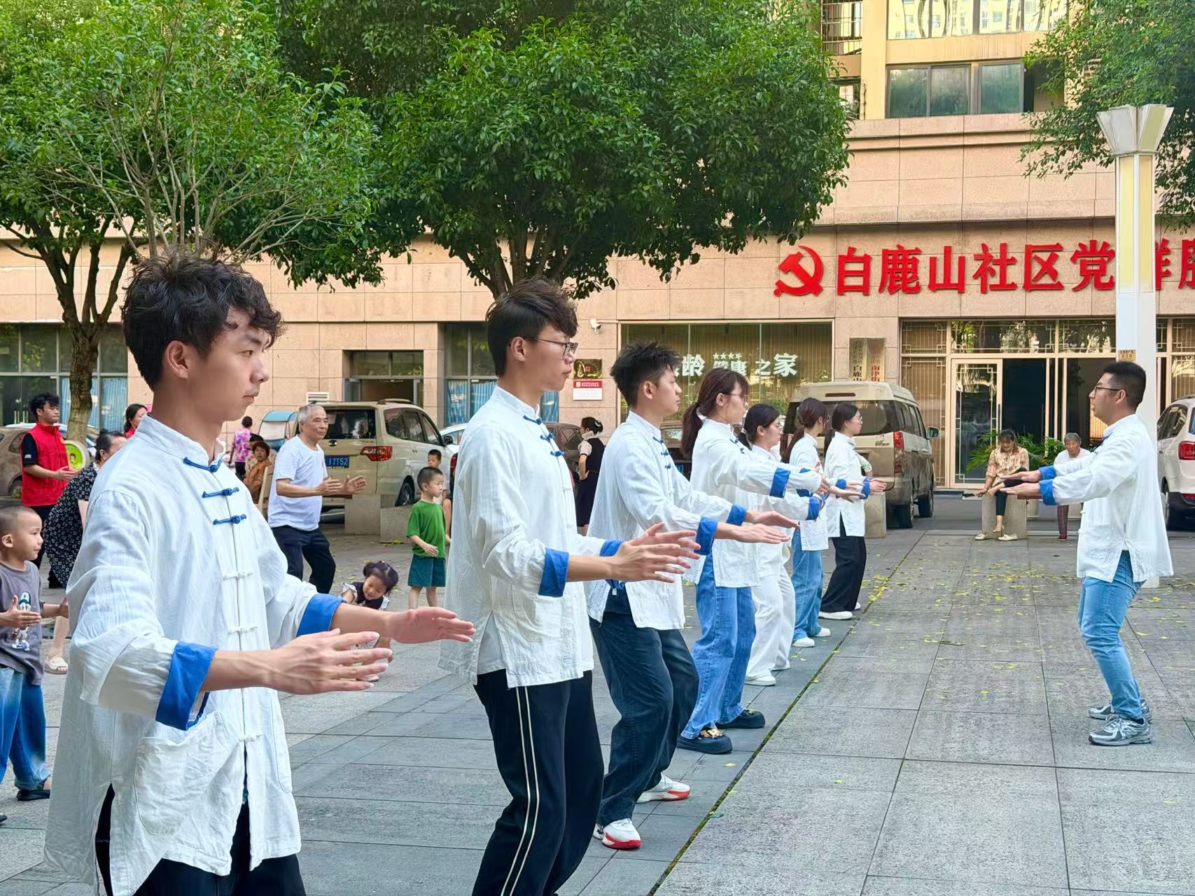 图片片1.jpg