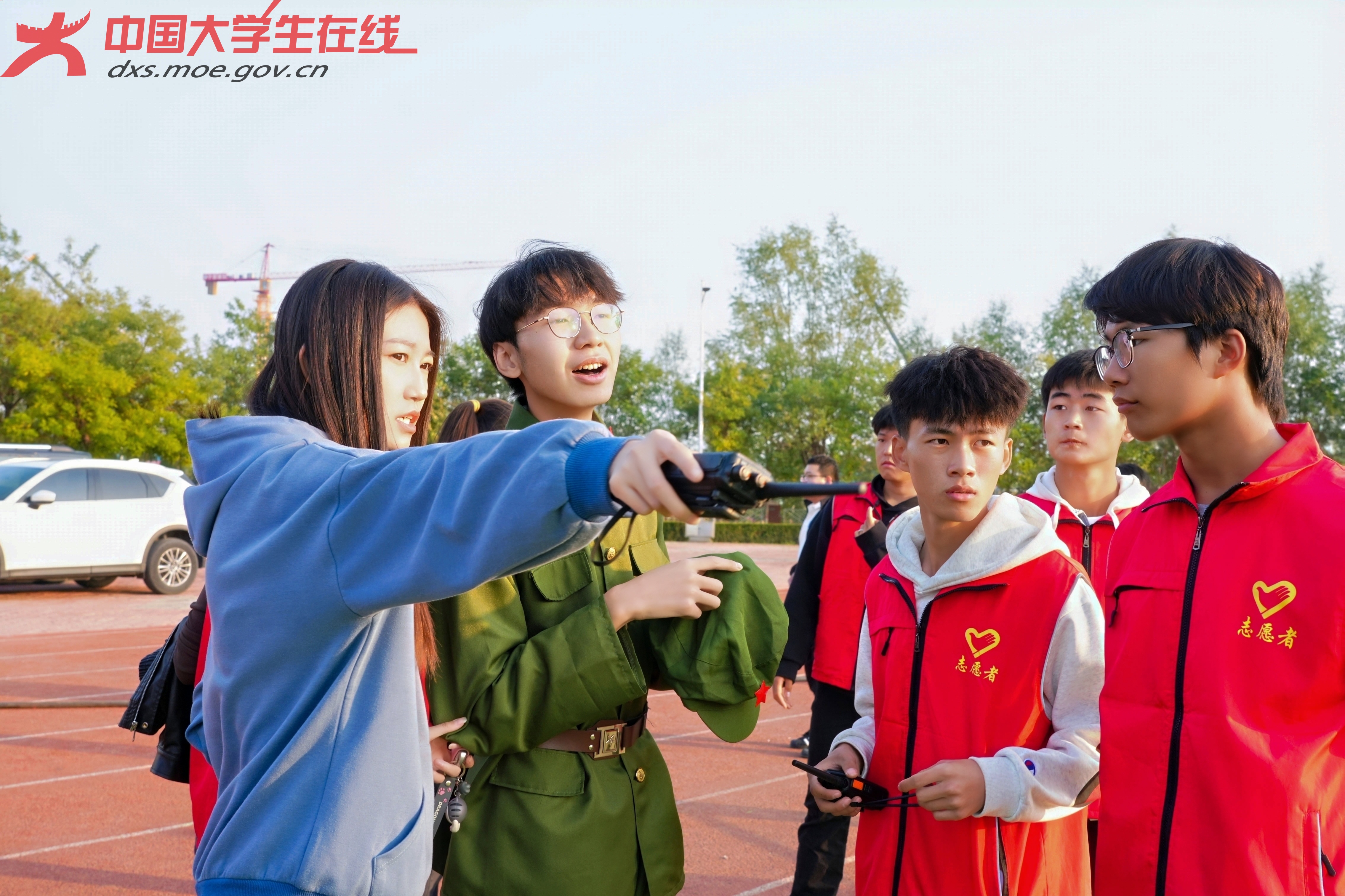 迎新生晚会志愿者协调