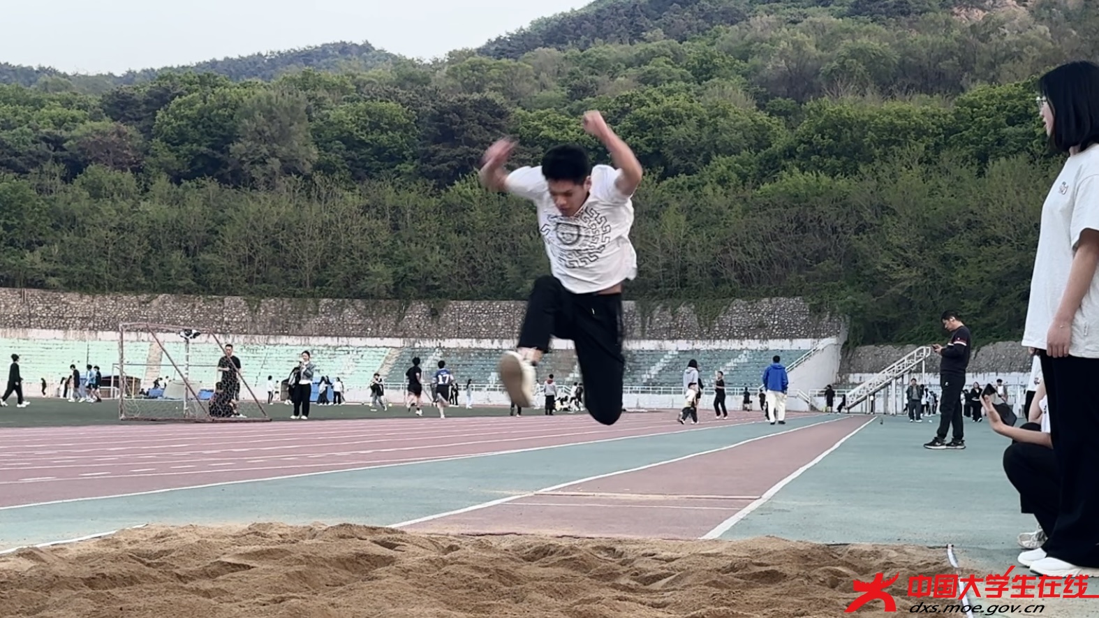 微信图片_20250511140816.jpg