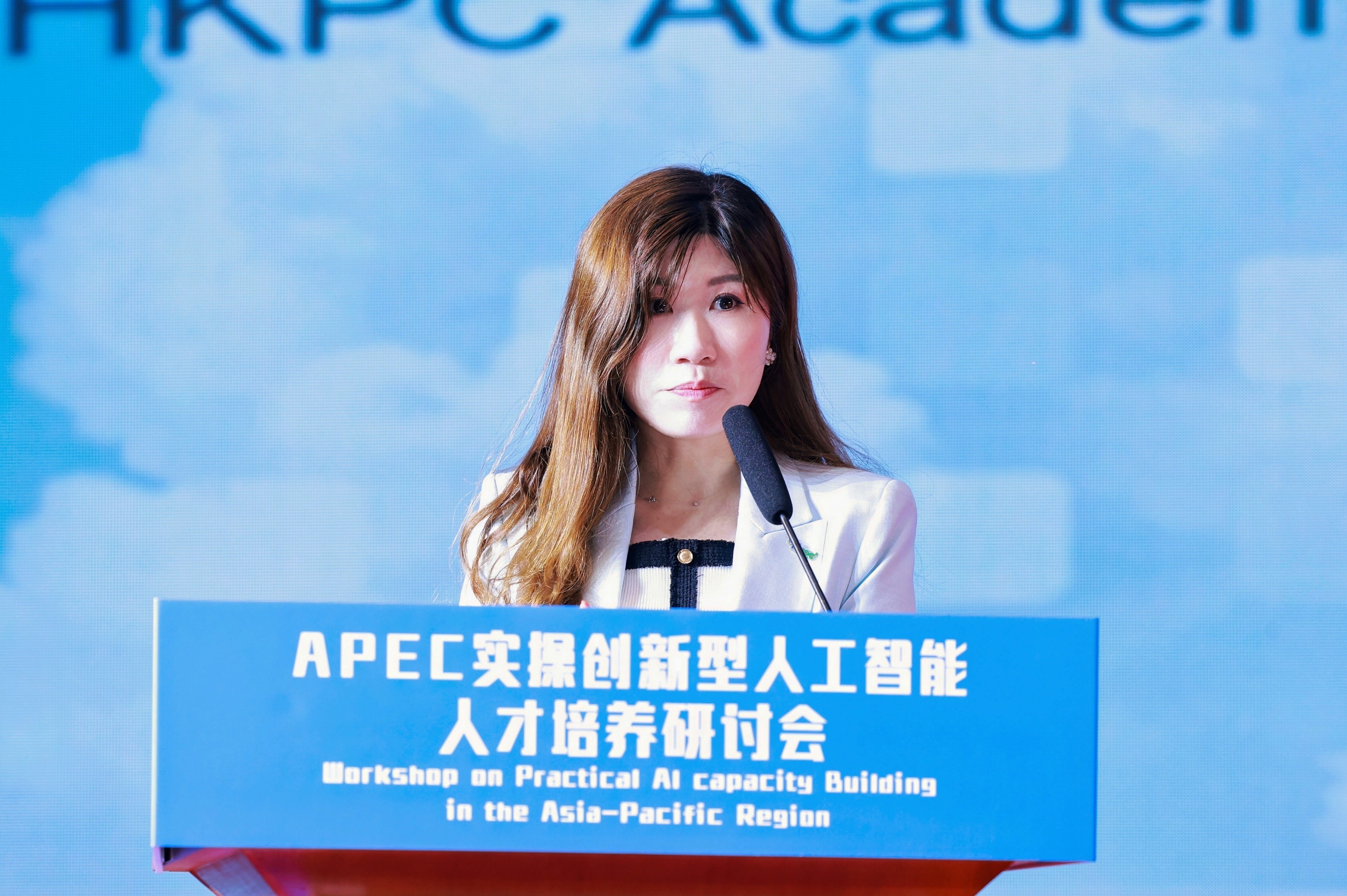 中国香港生产力促进局生产力学院主管李慧妍.jpg 中国香港生产力促进局生产力学院主管李慧妍.jpg