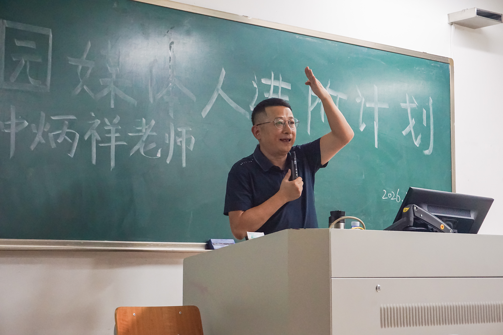 OK20261027[校园媒体人进阶计划】钟炳祥采访讲座摄影by朱子妍-(8).jpg