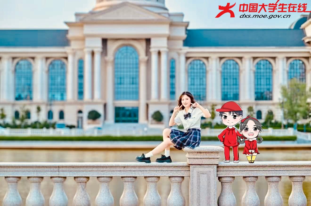 毕业生校园河畔打卡 来源：崔俞