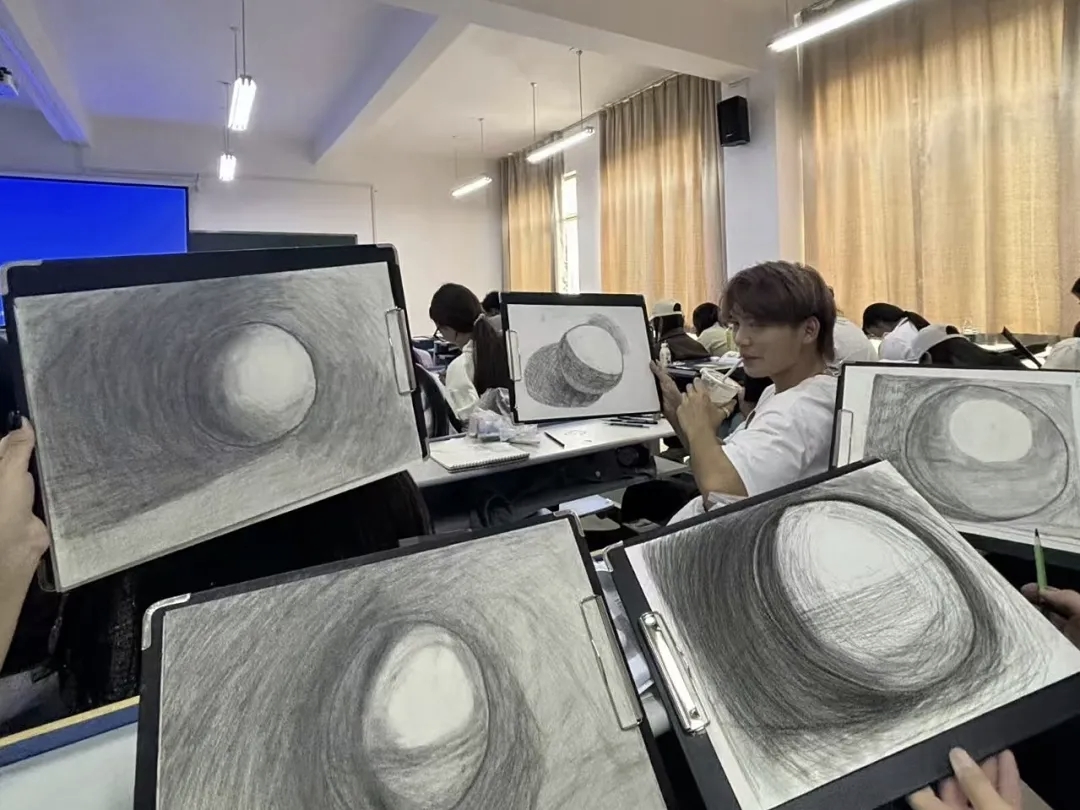 微信图片_20251101134135_449_214.jpg 微信图片_20251101134135_449_214.jpg