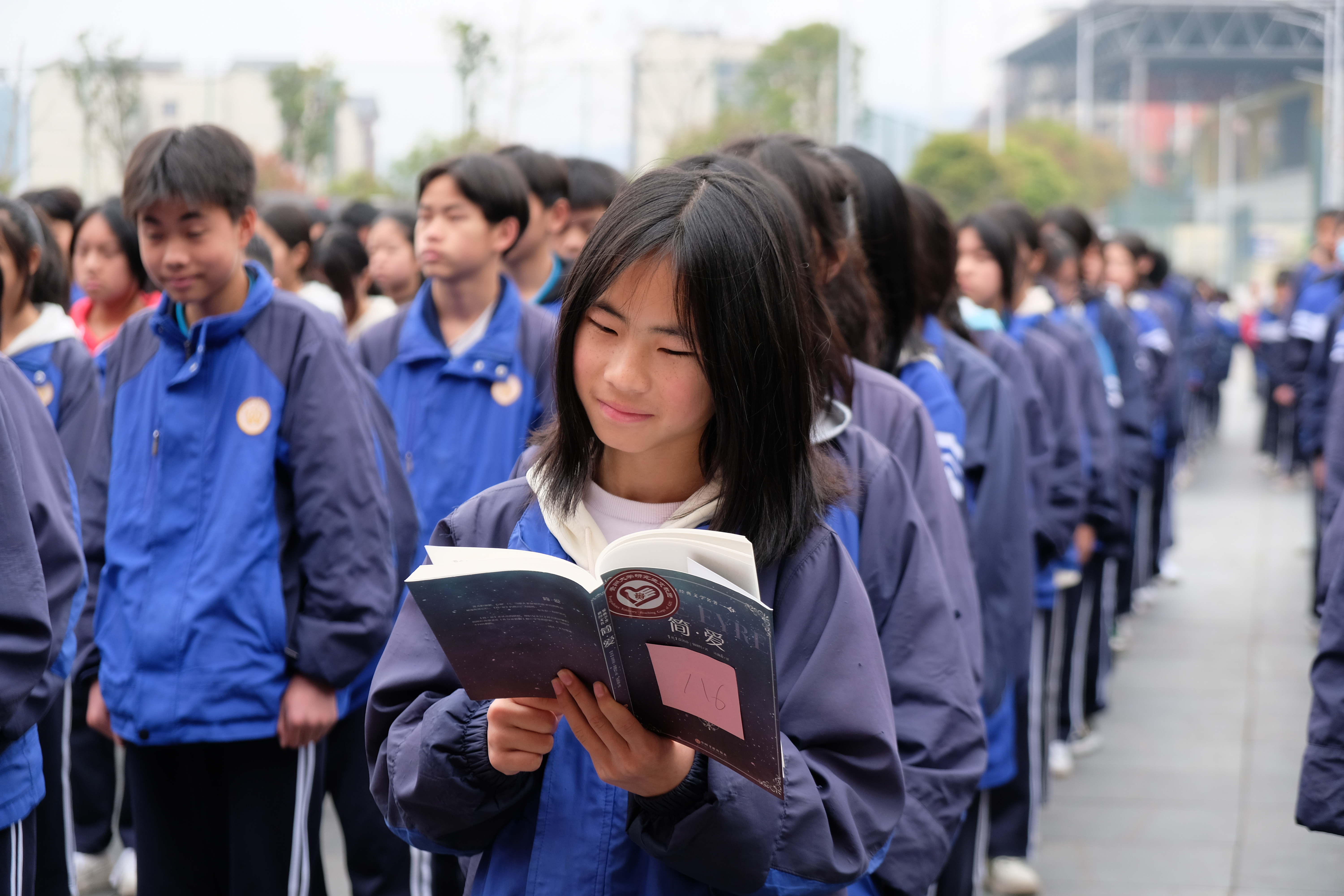 我校第24届研究生支教团的老师们在贞丰县第二中学和锦屏县第四中学