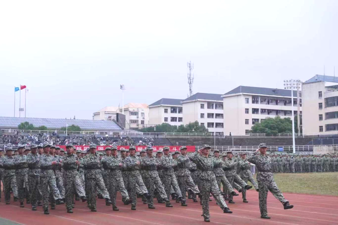 商学院.png 商学院.png