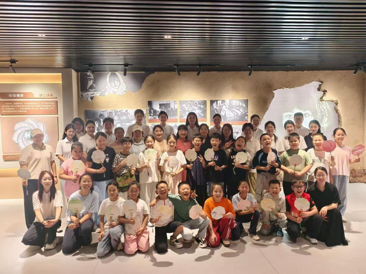 童声传雅言-小喇叭讲解员实践.png