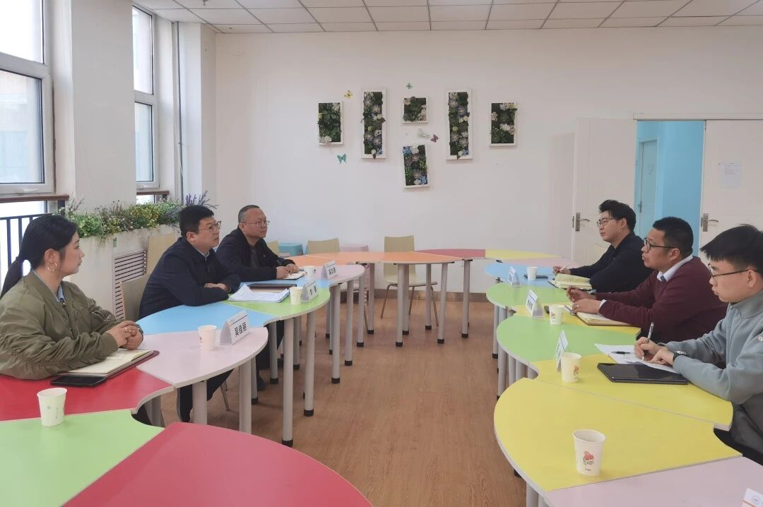 图为座谈会现场 图源：青年志愿者指导中心.jpg