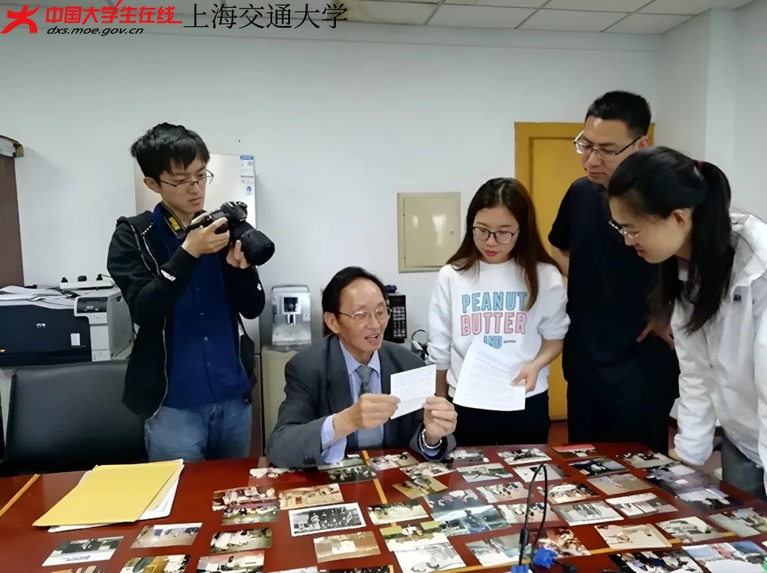拍摄教育部关工委“读懂中国”活动微视频.jpg 拍摄教育部关工委“读懂中国”活动微视频.jpg